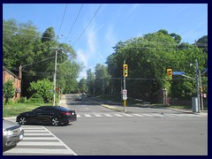 Casa Loma neighbourhood 05